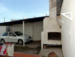 Casa Aiuni