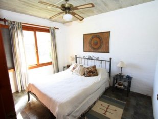 Casa Ca la Bruixa