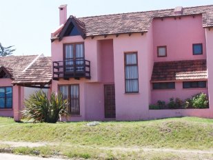 Casa Casa Rosada